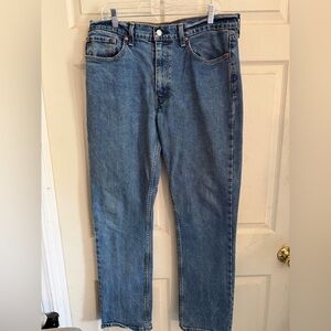 Classic Levi’s  Men's Blue Denim Jeans
